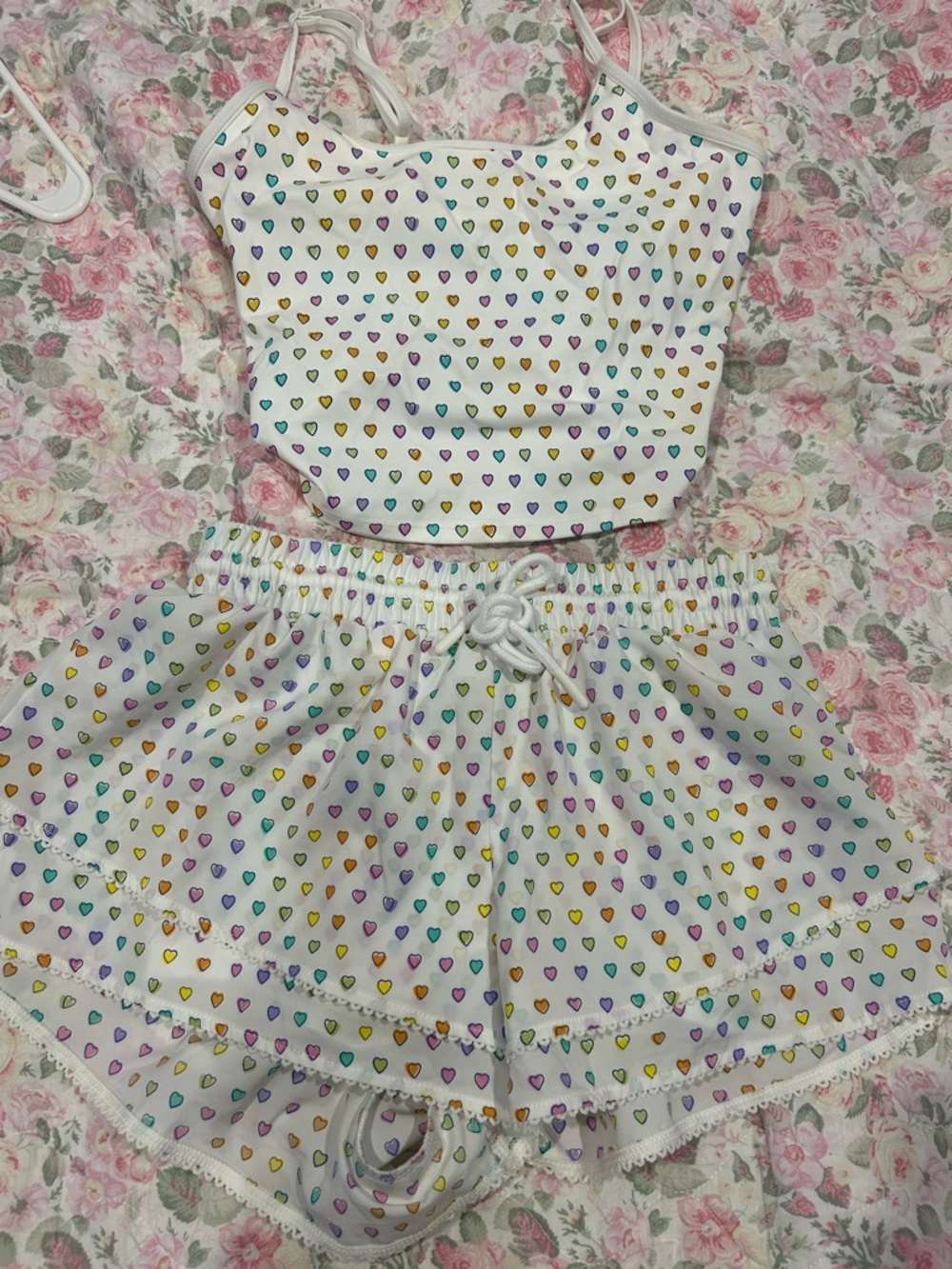Roller Rabbit target disco hearts set